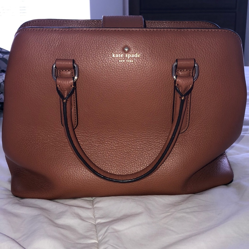 Kate Spade purse with crossbody strap